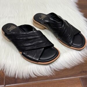 NEW Sofft Women's Size 6.5 M Black Leather Fallon Slide‎ Sandals Slip On Shoe